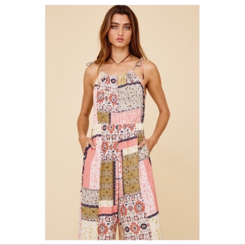 NWT Sleeveless Floral Wide Leg Spring/Summer Jumpsuit - Picture 6 of 7